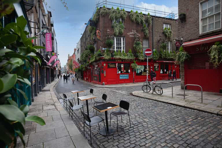 Minister hints at return of outdoor dining as early as next month