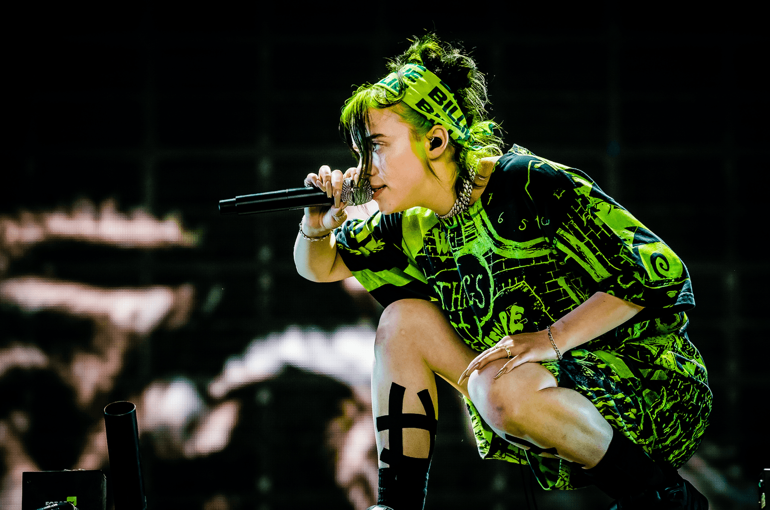 Twitter reacts to the new Billie Eilish James Bond theme song