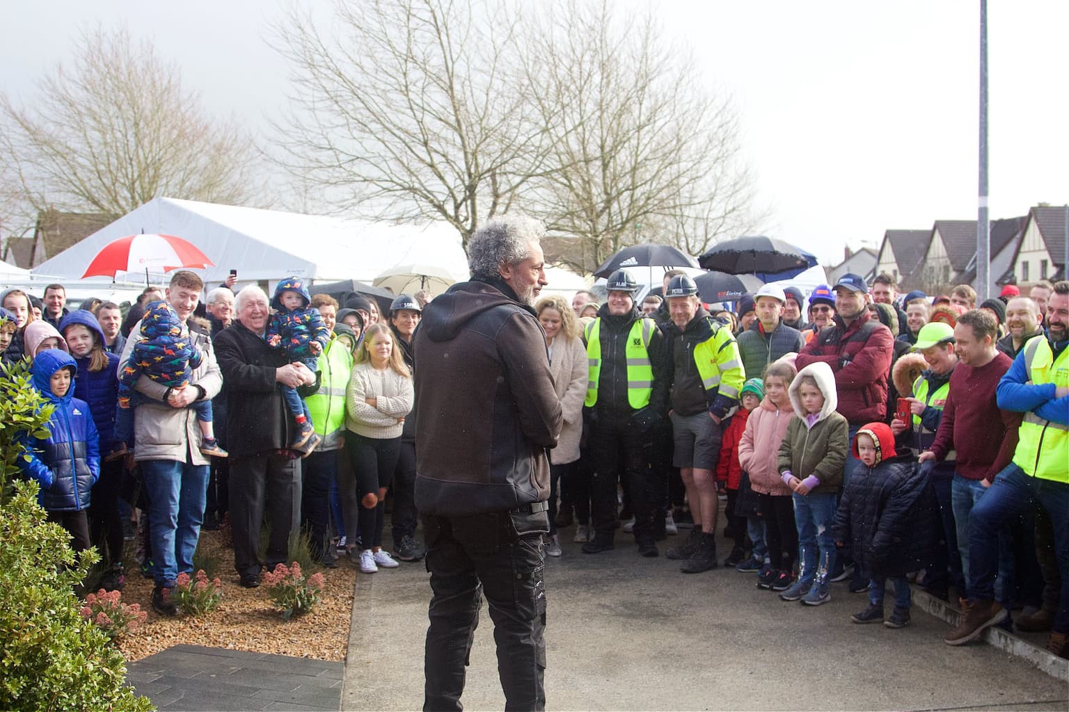 Applications are now open for Season 2 of DIY SOS