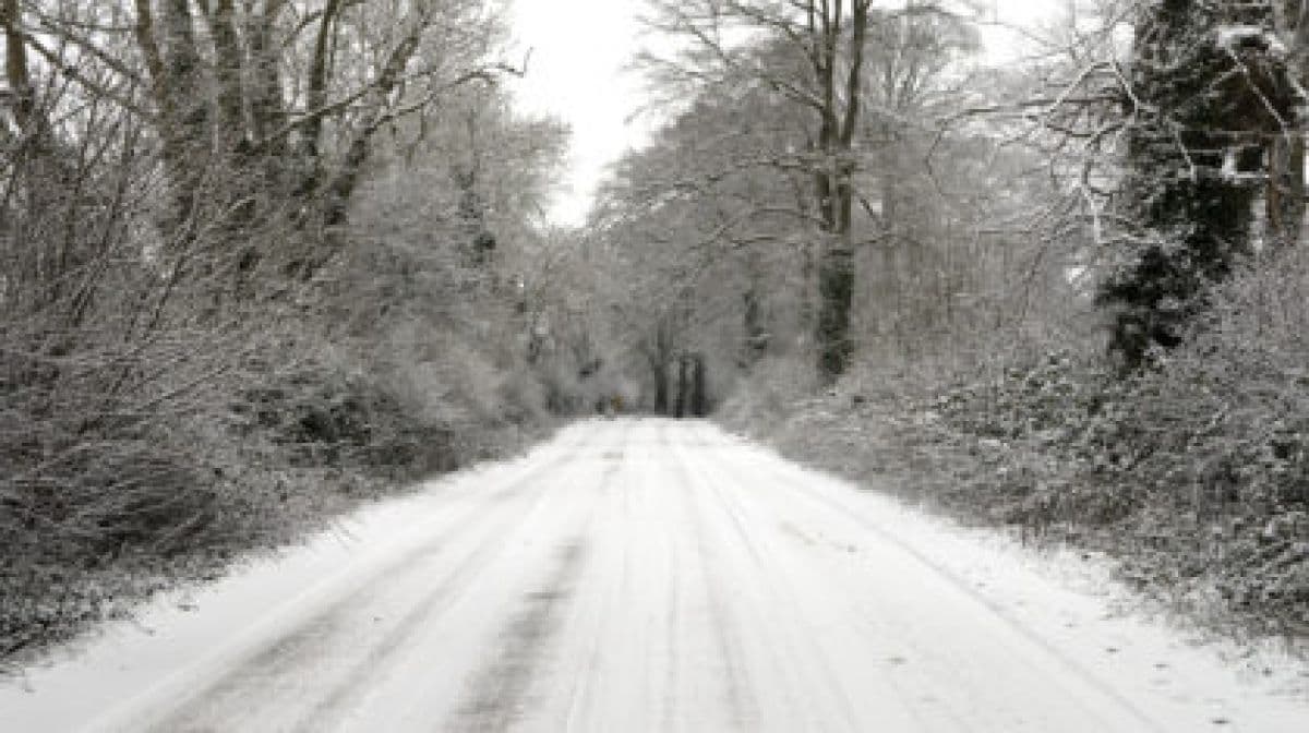 AA Roadwatch report of “impassable” roads due to heavy icy conditions