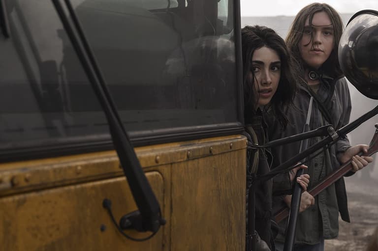 REVIEW: World Beyond is a great way in for anyone who missed out on The Walking Dead REVIEW: World Beyond is a great way in for anyone who missed out on The Walking Dead