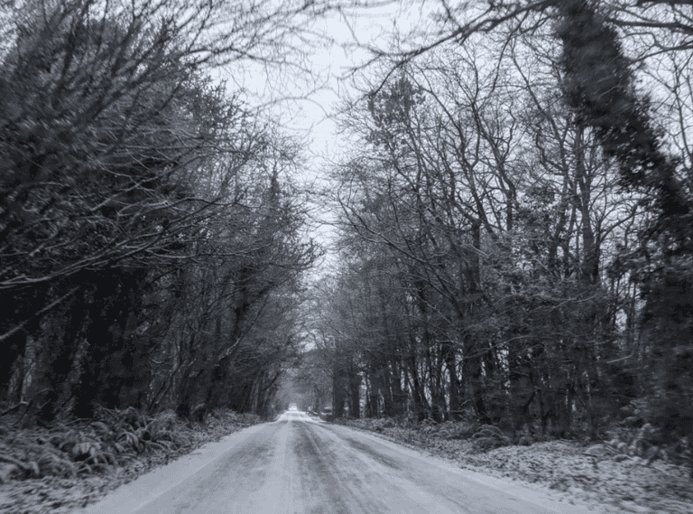 Met Éireann forecast temperatures to drop to -7 over the weekend Met Éireann forecast temperatures to drop to -7 over the weekend