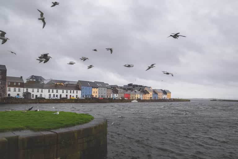 Wet and windy conditions on the way as many counties faced with weather warnings Wet and windy conditions on the way as many counties faced with weather warnings