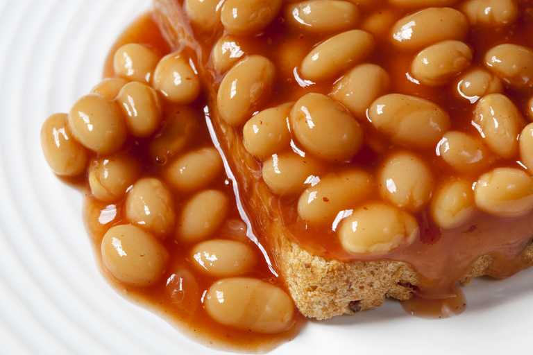 An Irish café’s bold interpretation of ‘beans on toast’ has inspired the nation An Irish café’s bold interpretation of ‘beans on toast’ has inspired the nation