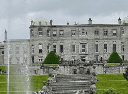“So beautiful” – Hollywood star enjoys day out at Powerscourt Estate “So beautiful” – Hollywood star enjoys day out at Powerscourt Estate