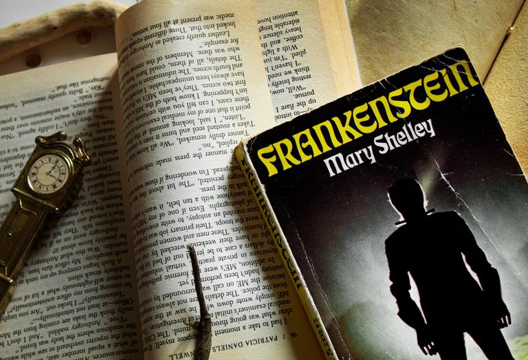 7 spooky reads for spooky season 7 spooky reads for spooky season