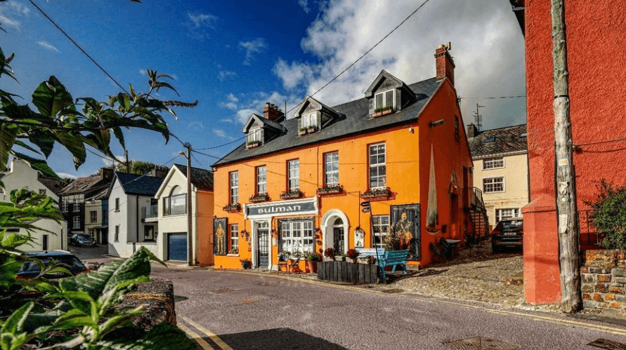 Owners of popular Kinsale pub bid farewell, but promise it’s in ‘very safe hands’