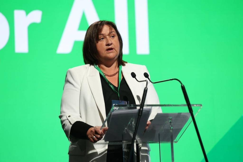 Gardaí investigation underway after ‘Bag of sh.t’ is thrown at Government TDs