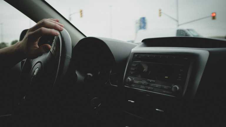 Woman passes her driving test on her 960th attempt after spending over €12,500 Woman passes her driving test on her 960th attempt after spending over €12,500