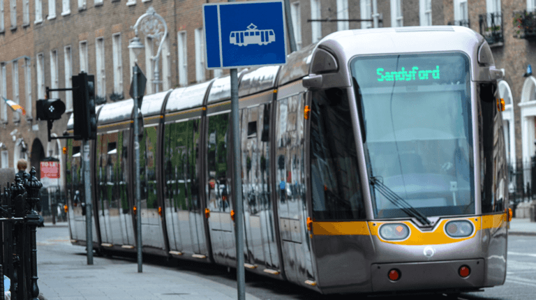 Manhattan Peanuts to challenge Luas Green Line extension in court Manhattan Peanuts to challenge Luas Green Line extension in court