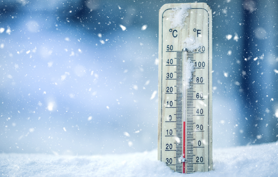 Thermometer in snow