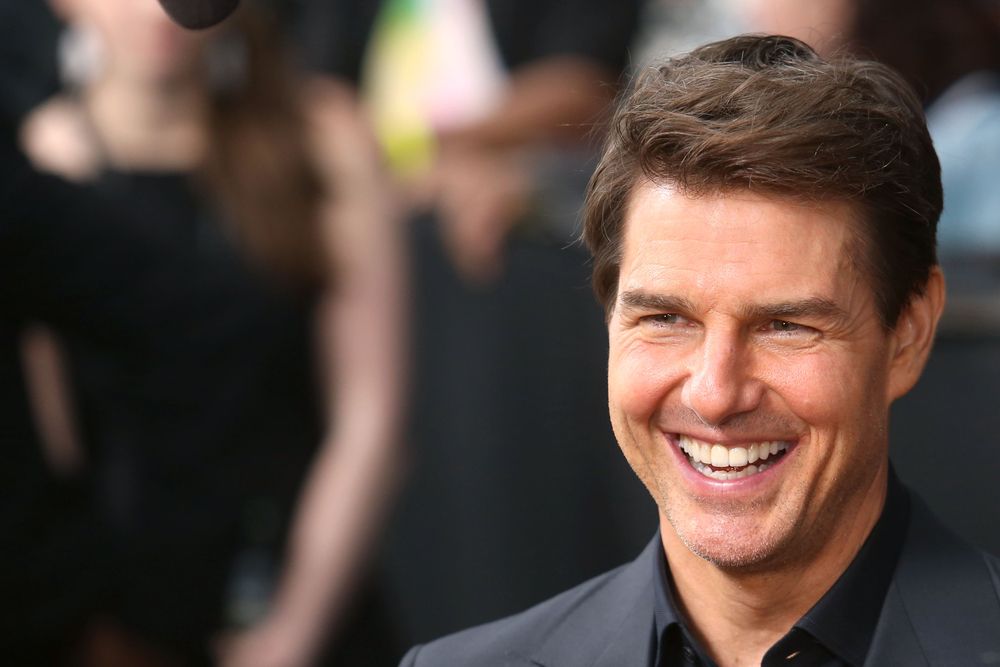 Tom Cruise allegedly almost got a hiding for "stealing cigarettes" in a Kerry pub