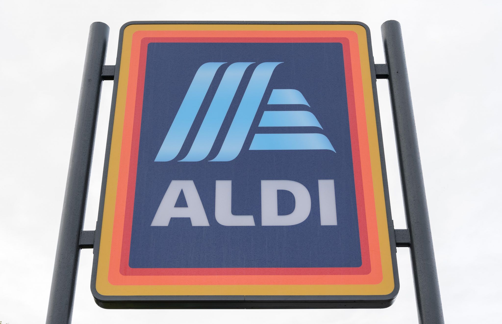 Aldi looking to hire over 1,000 new workers in 2021