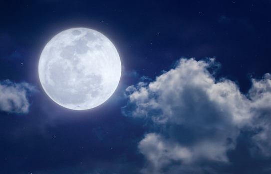 Super pink moon