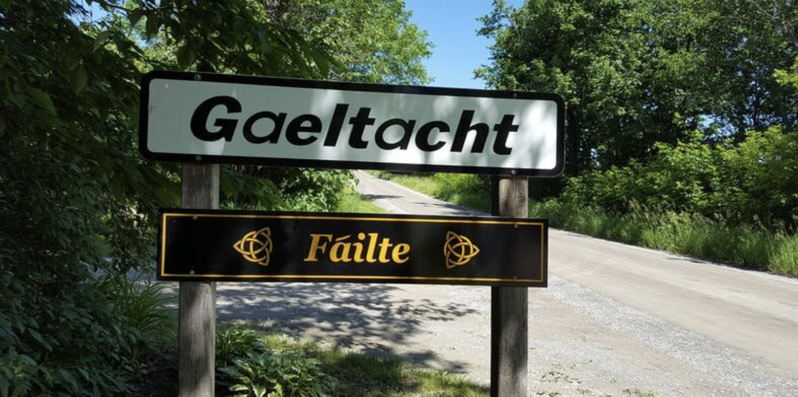 Road sign for the Gaeltacht with a smaller sign below reading "failte"