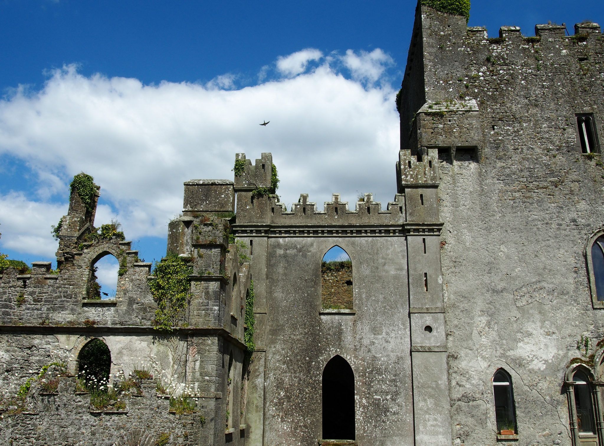 13 of the most haunted castles you can visit in Ireland