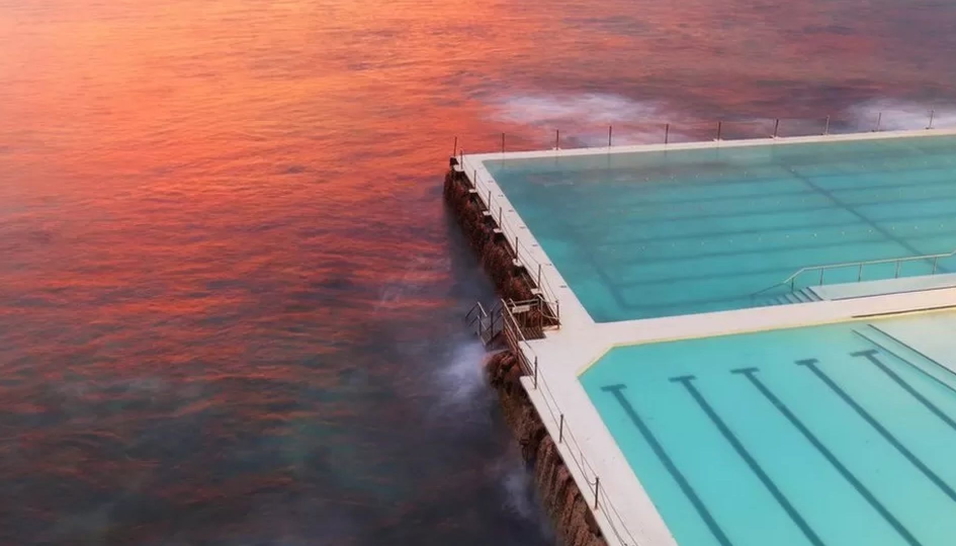 Outdoor ocean pool, Sydney Australia